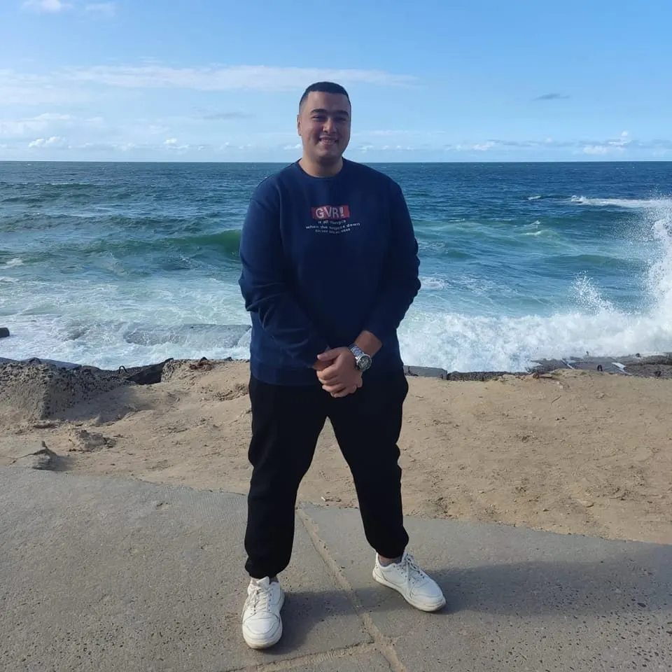 Profile picture of Mohamed, a front-end developer